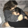 Beijo abraço casal 5 6
