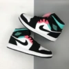 Nike 16