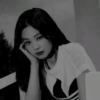 Jennie dark 15