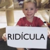 RIDÍCULA