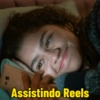Assistindo Reels