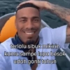 Jomok tahun baru  11