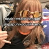 tidak tertarik dengan siapapun kecuali kamu. COLON REINDDOES TED