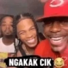 NGAKAK CIK