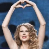 Taylor Swift 9