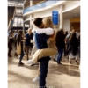 Hug 24