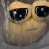 Pou Triste 🥺😔🥔 13