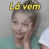 Lá vem