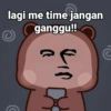 lagi me time jangan ganggu!!