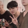 JK🖤🐰🥵 9