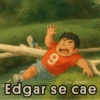 Edgar se cae
