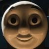 Thomas sonriente