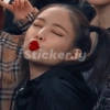 Jennie Blows Kiss