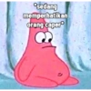 *sedang
memperhatikan
orang caper
Q
¹)
