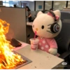 Hello Kitty CLT 13