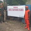 Stiker bucin meme 17