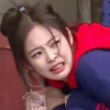 REAÇÕES DA JENNIE 2 8