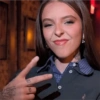 Miko y Olivia Rodrigo  11