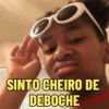 SINTO CHEIRO DE DEBOCHE