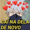 CAÍ NA DELA
DE NOVO