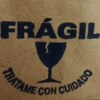 FRÁGIL TRATAME CON CUIDADO