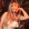 KAROL G 9