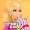 Menyimak dengan seksama