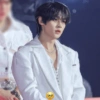 Leeknow emoji 2 (IPhone💝)  9