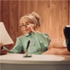 Sabrina Carpenter 8